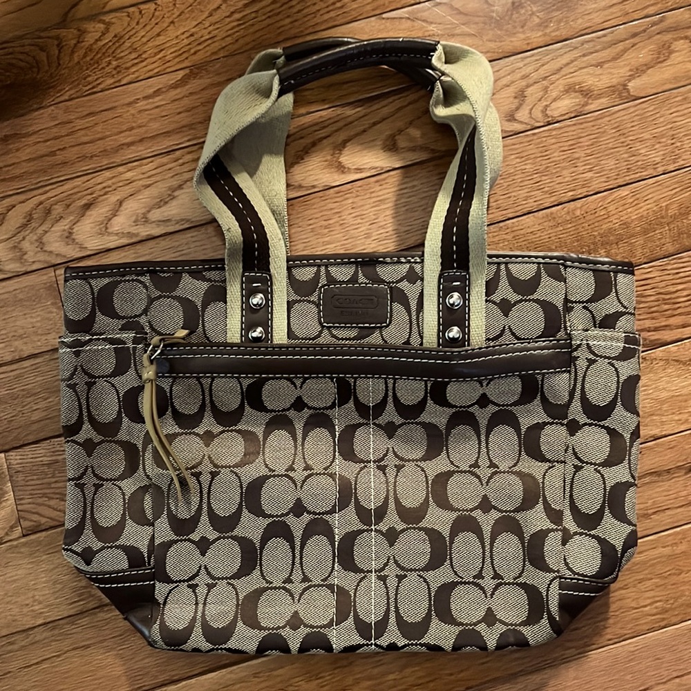 Coach shoulder bag